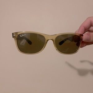 RAY BANS SUNGLASSES